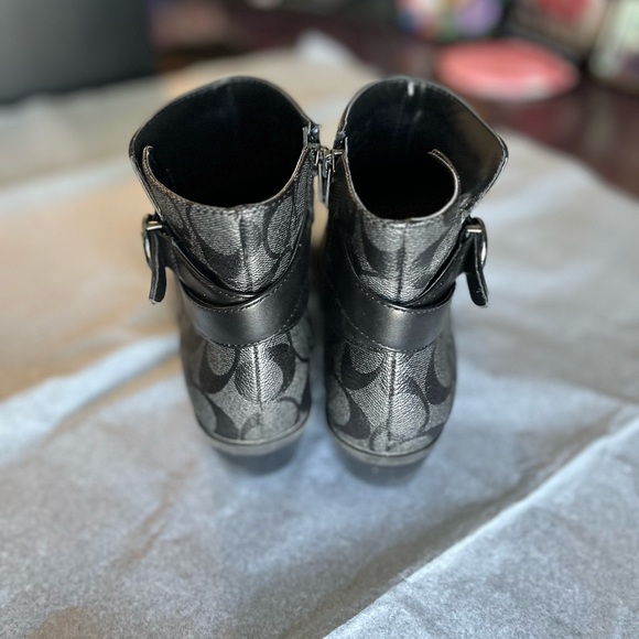 Coach booties - Picture 2 of 5